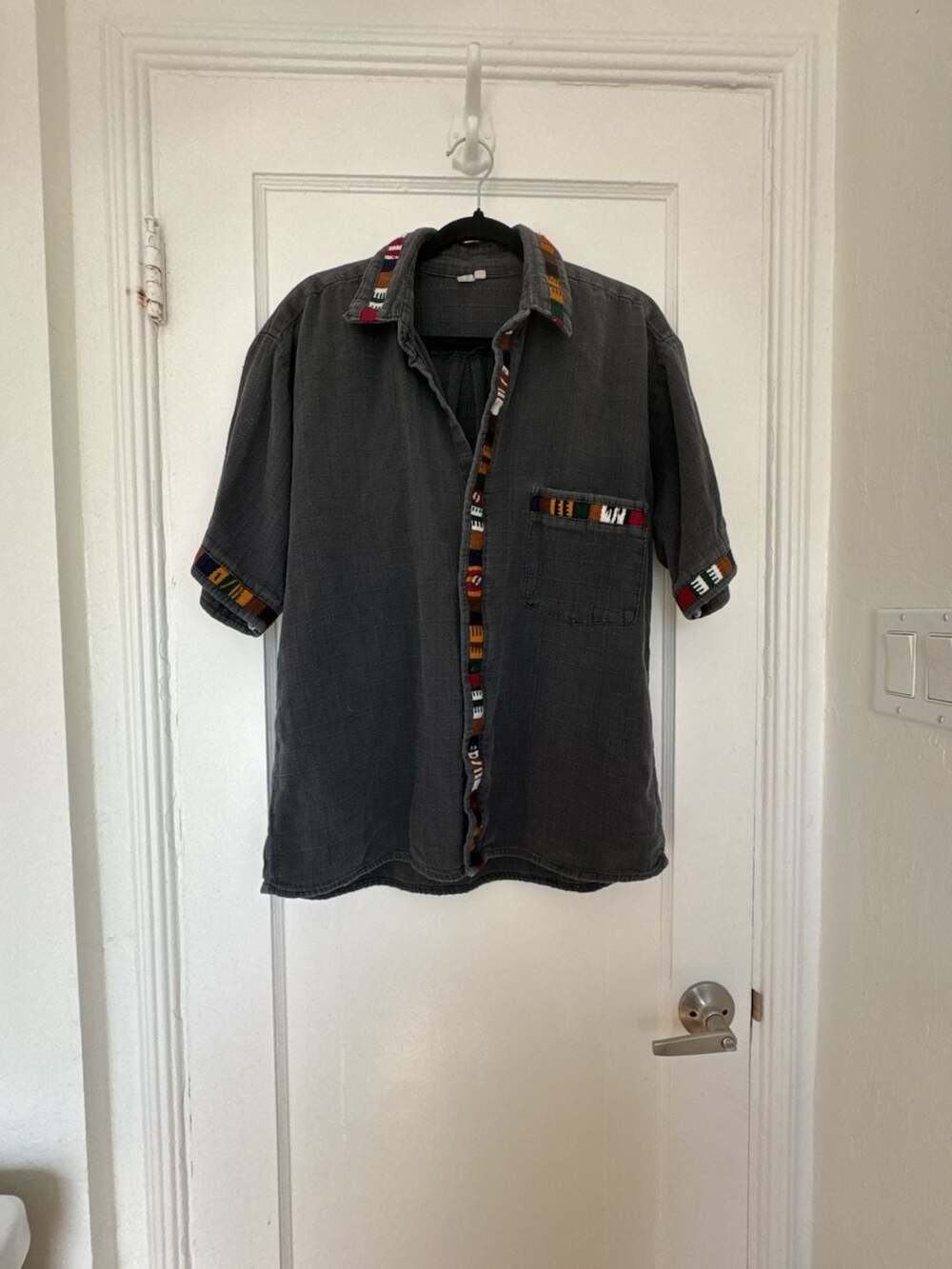 Mexican Serape Trim Guayabera Short Sleeve Shirt Gray size M unbranded